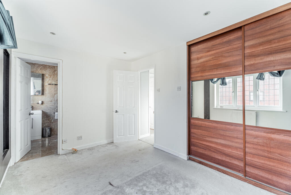 Additional image 6 of Regent Close, St. Albans, Hertfordshire, AL4