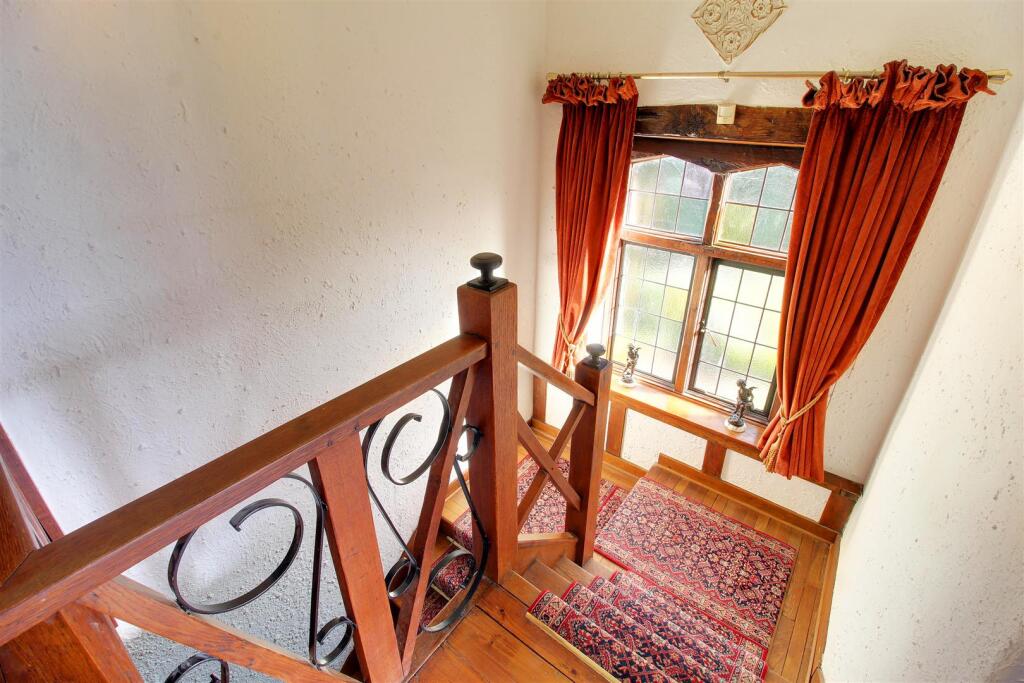 Additional image 8 of Great North Road, Brookmans Park,