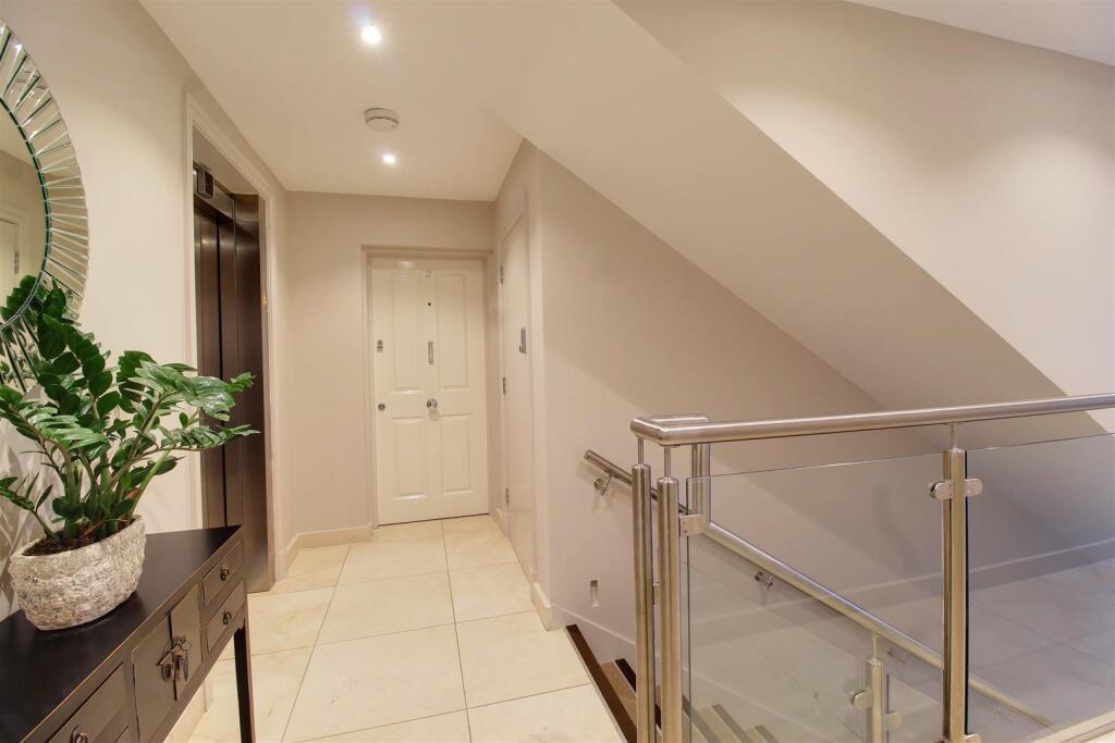 Additional image 21 of Bradmore Way, Brookmans Park