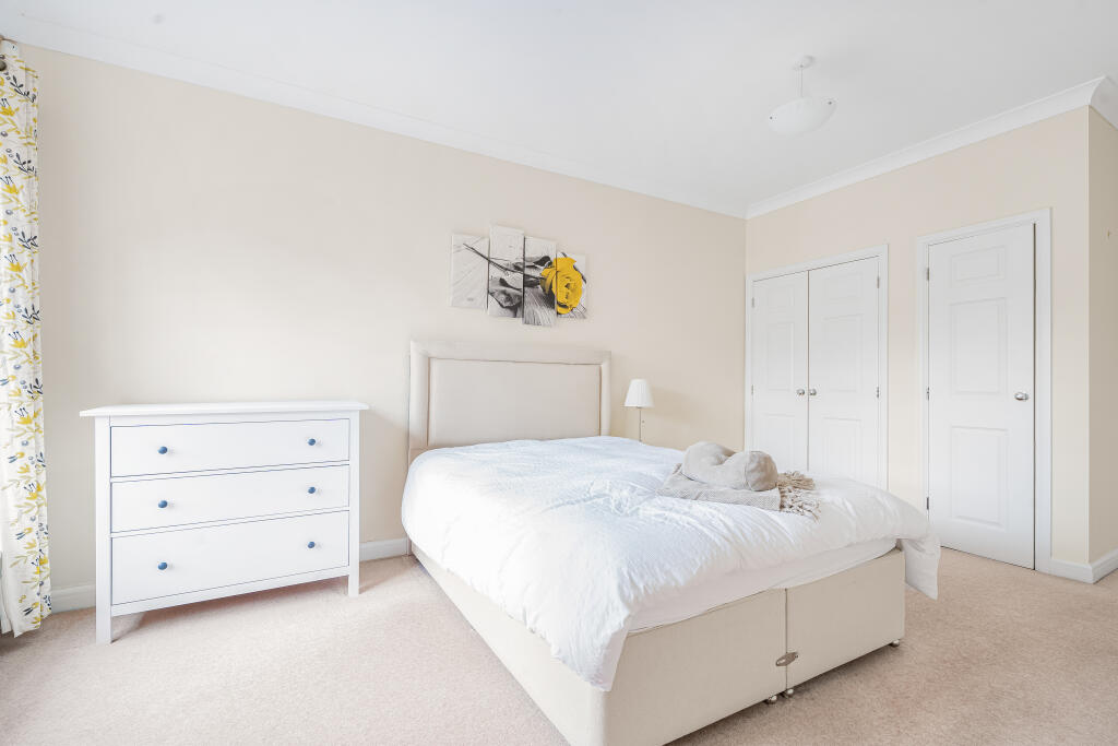 Additional image 18 of Beningfield Drive, London Colney, AL2