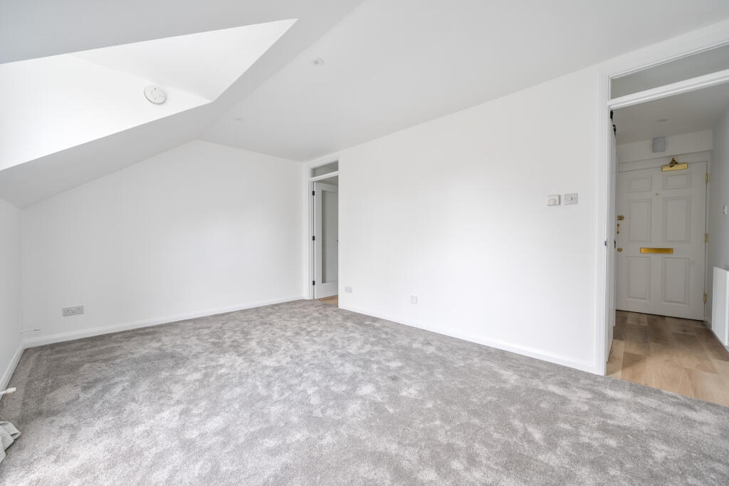 Additional image 10 of Station Road, Harpenden, AL5