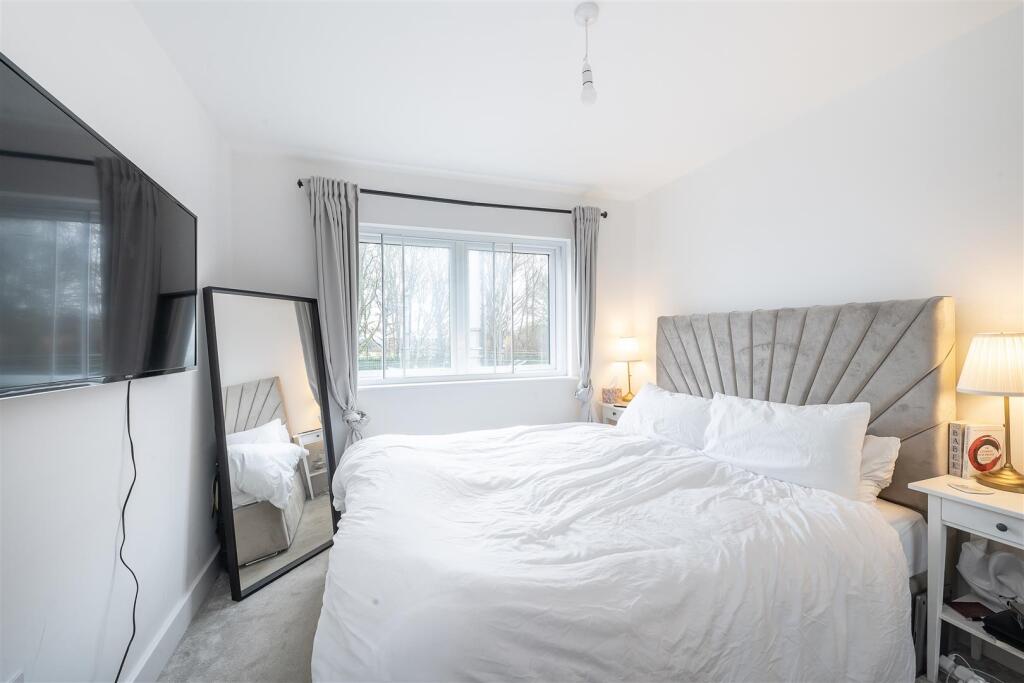 Additional image 4 of 15 Sandridge Park, St Albans