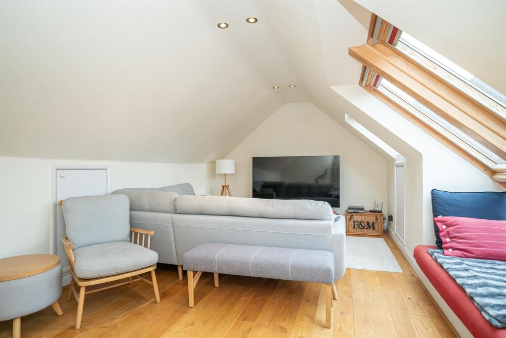 Additional image 31 of Havercroft Close, St. Albans