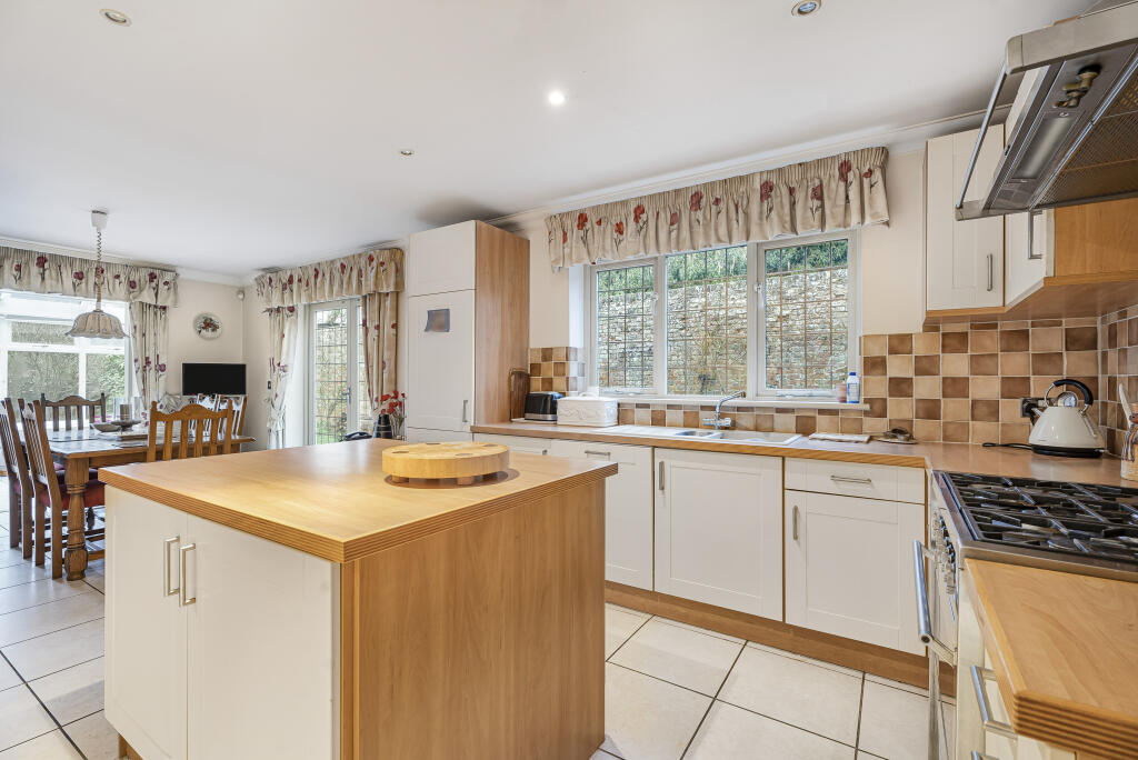 Additional image 5 of Monks Close, Redbourn, St. Albans, AL3