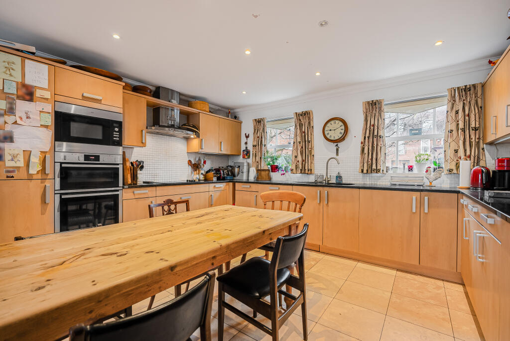 Additional image 26 of Miller Close, Redbourn, AL3