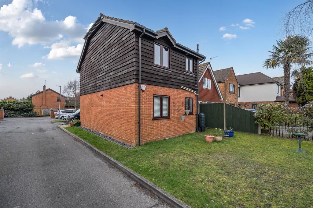 Additional image 10 of Larks Ridge, St. Albans