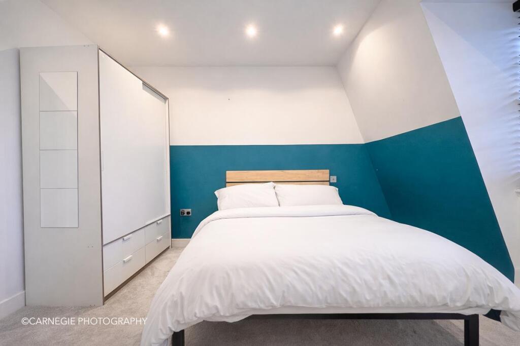 Additional image 5 of Stonehills House, Stonehills, Welwyn Garden City