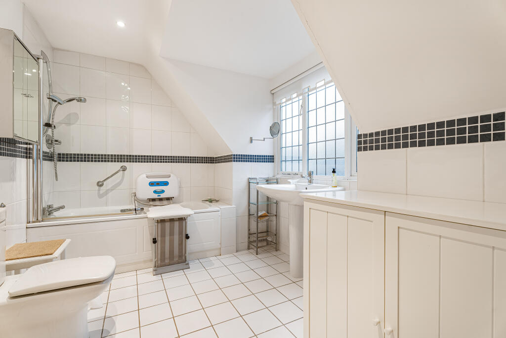 Additional image 10 of Monks Close, Redbourn, St. Albans, AL3