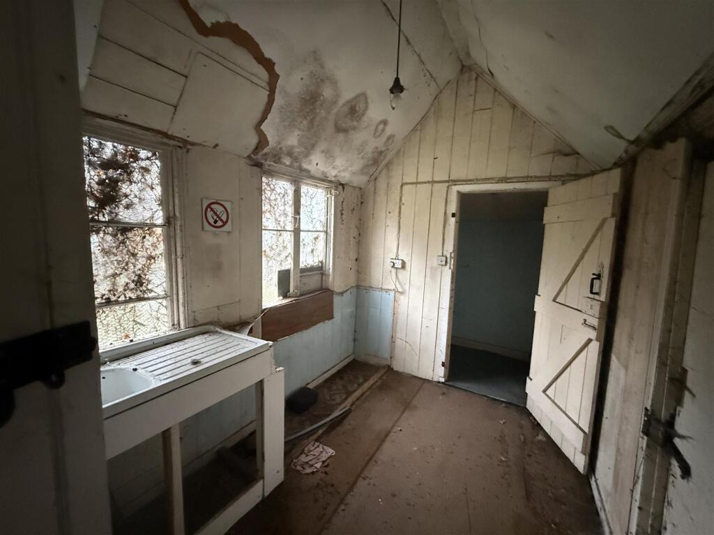 Additional image 9 of St. Albans Road East, Hatfield