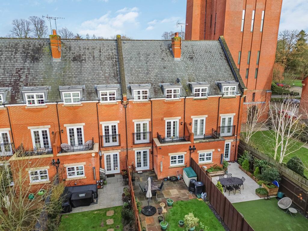 Additional image 23 of Beningfield Drive, London Colney, AL2