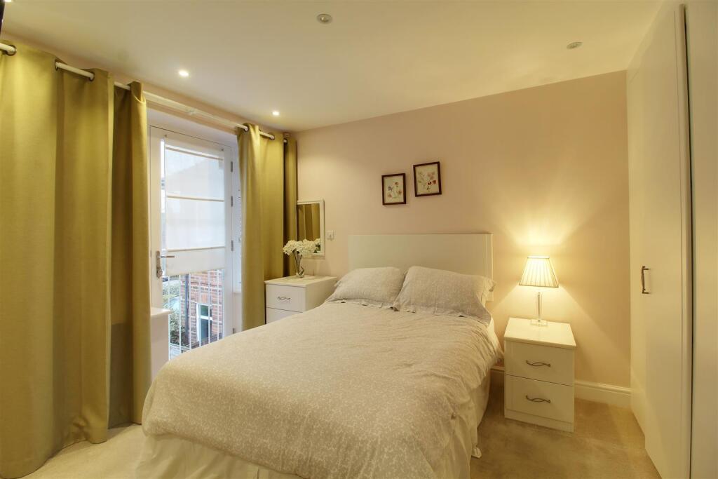 Additional image 8 of Bradmore Way, Brookmans Park