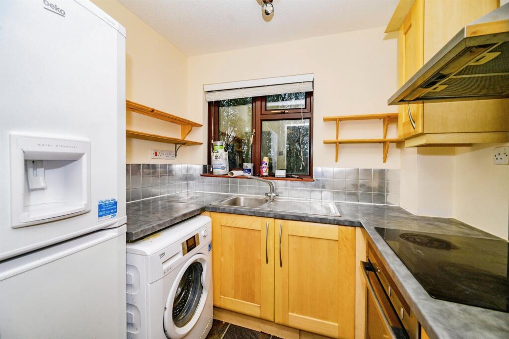 Additional image 9 of Field Close, Sandridge, St. Albans