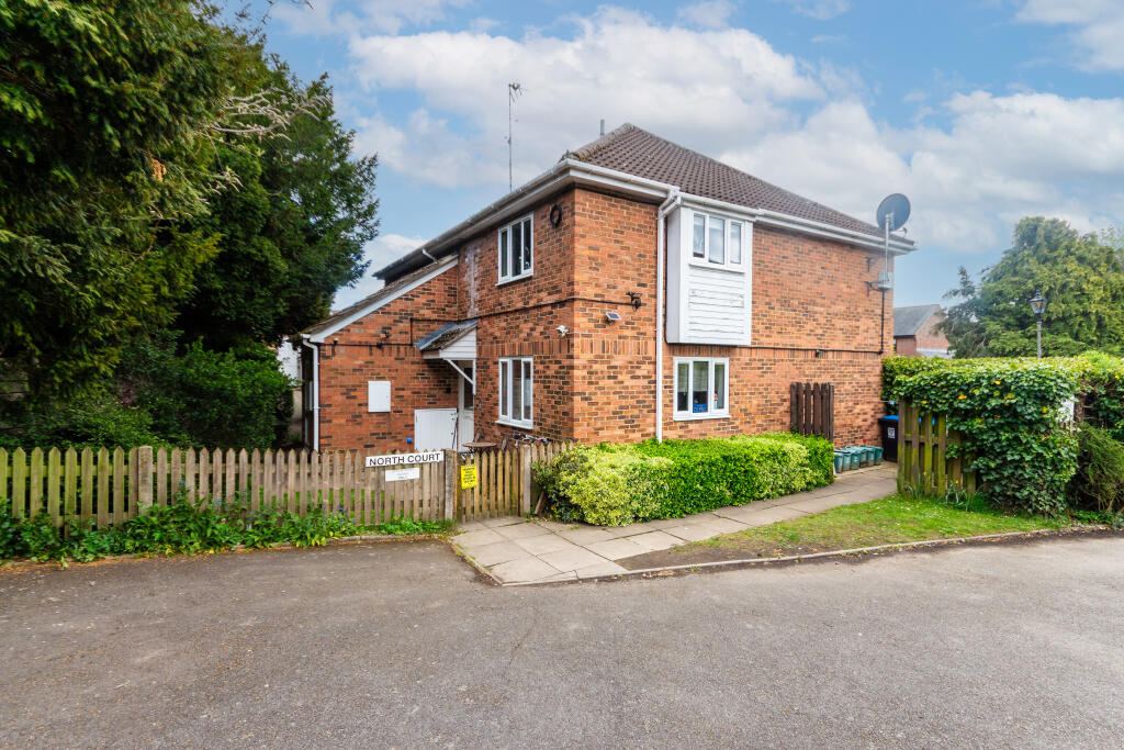Buckwood Road, Markyate, St Albans, AL3