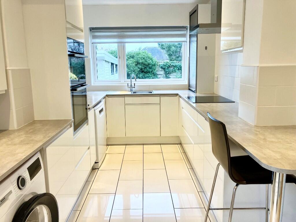 Additional image 7 of Seaman Close, St. Albans, Hertfordshire, AL2 2NX