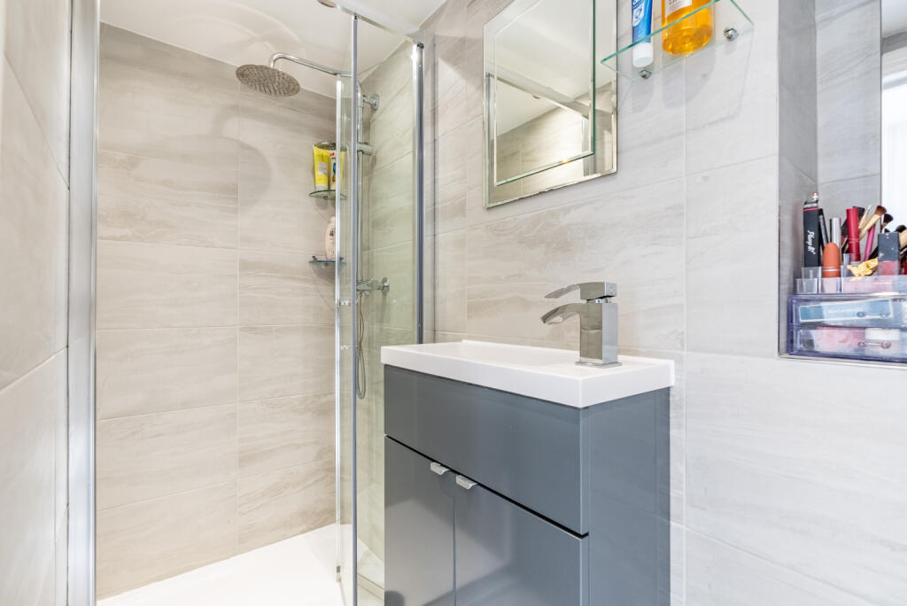 Additional image 9 of Whitecroft, St. Albans, Hertfordshire, AL1