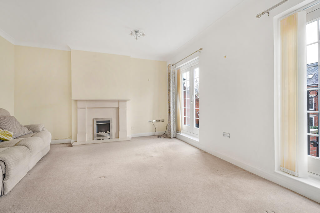 Additional image 25 of Beningfield Drive, London Colney, AL2