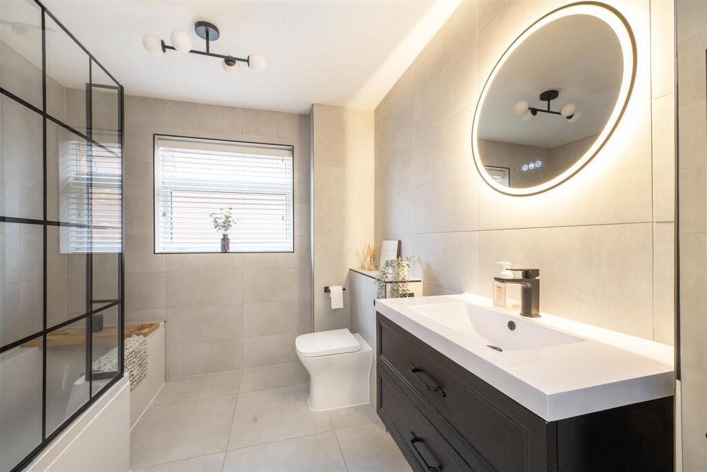 Additional image 10 of Derwent Road, Harpenden