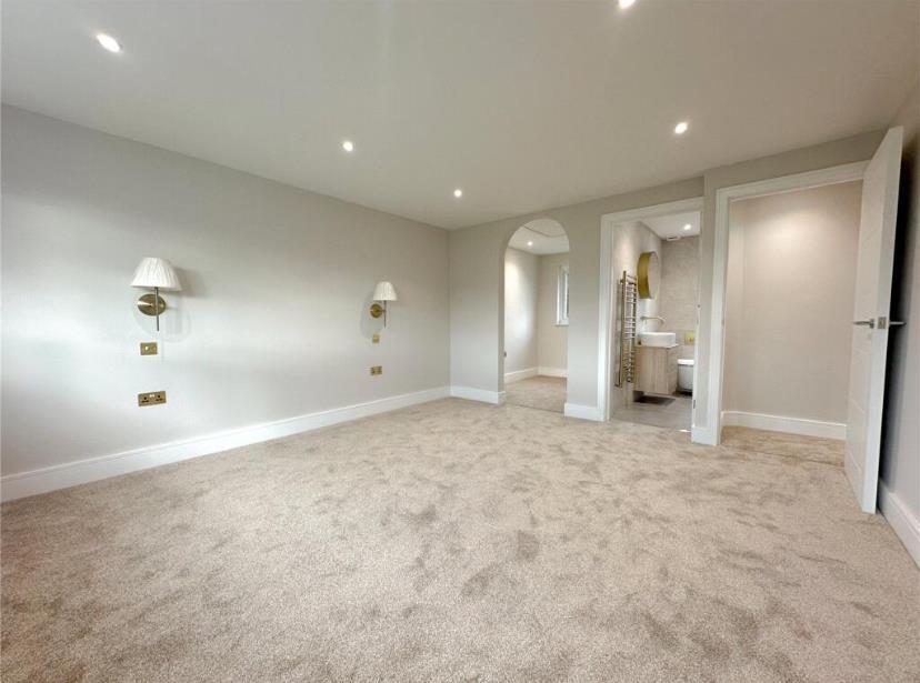 Additional image 17 of Wych Elms, Park Street, Hertfordshire, AL2