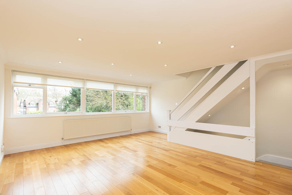 Additional image 11 of Old Rectory Close, Harpenden, AL5