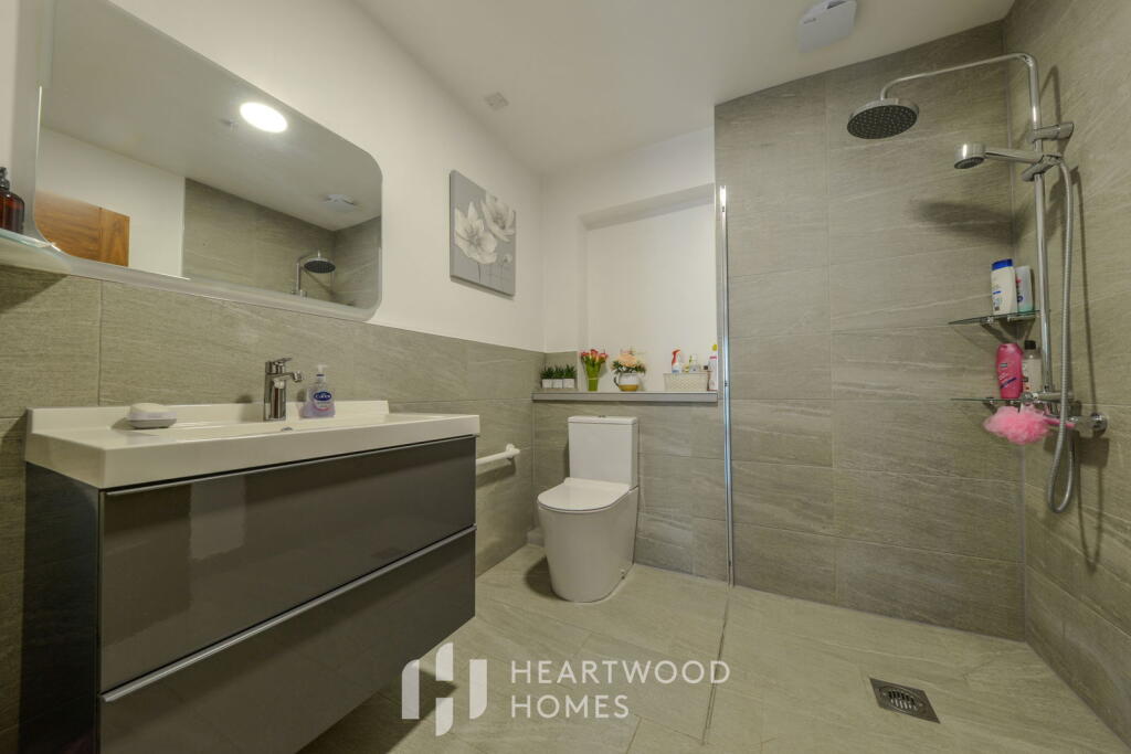 Additional image 9 of Harvey Road, London Colney, St. Albans, AL2 1NA