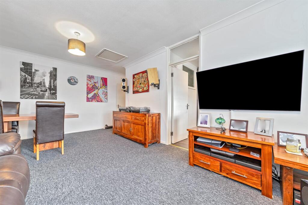 Additional image 22 of Hatfield Road, St. Albans