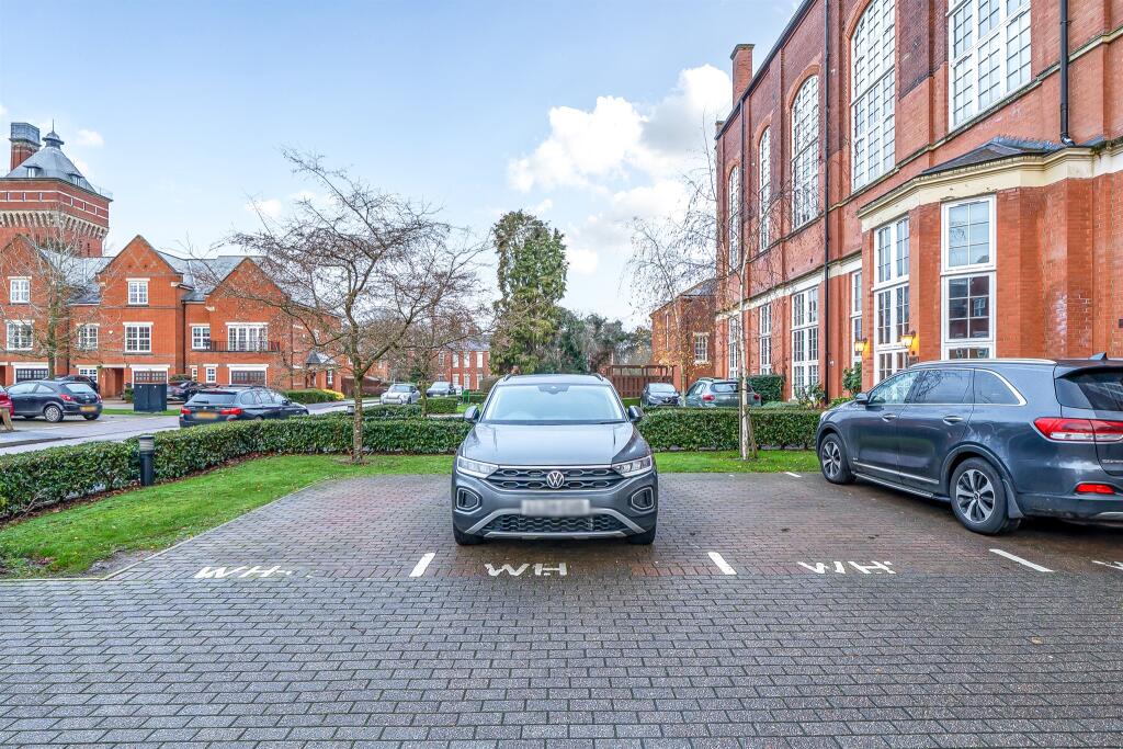 Additional image 9 of Beningfield Drive, London Colney, St. Albans