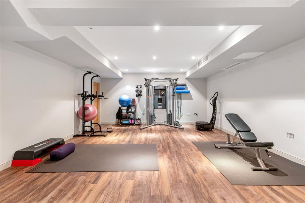 Additional image 21 of Harmer Green Lane, Welwyn, Hertfordshire, AL6