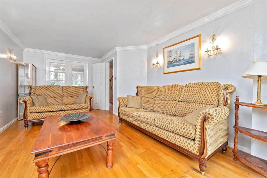 Additional image 5 of Wynches Farm Drive, St. Albans