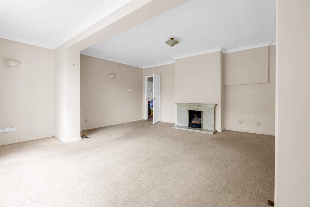 Additional image 6 of Carleton Rise, Welwyn