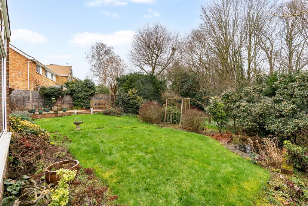 Additional image 21 of Carleton Rise, Welwyn