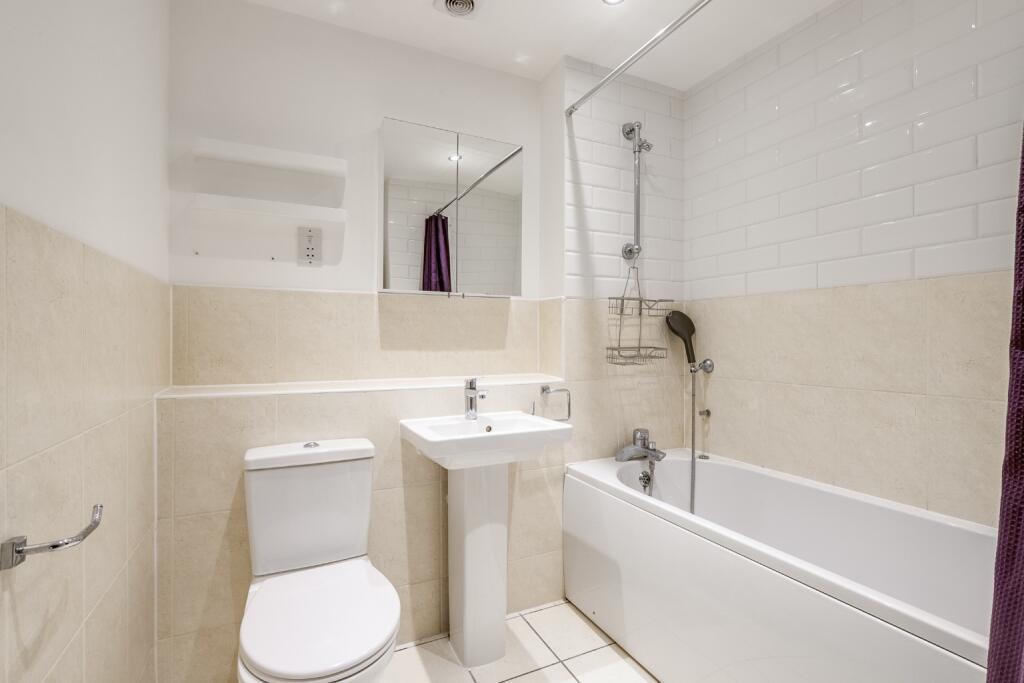 Additional image 12 of Parkway, Welwyn Garden City, Hertfordshire, AL8