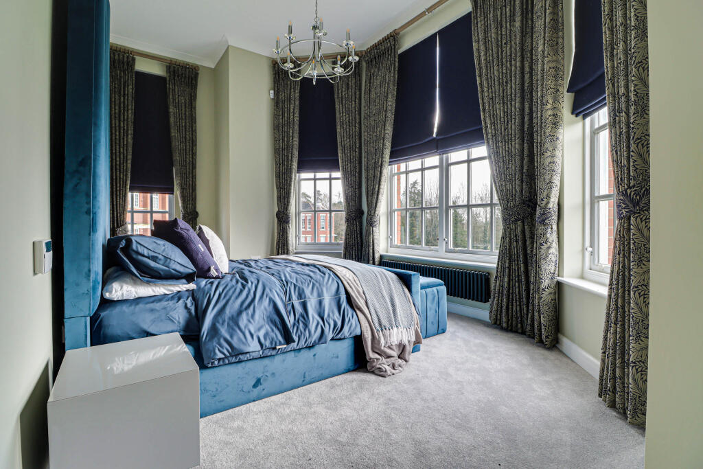 Additional image 5 of Beningfield Drive, London Colney, AL2