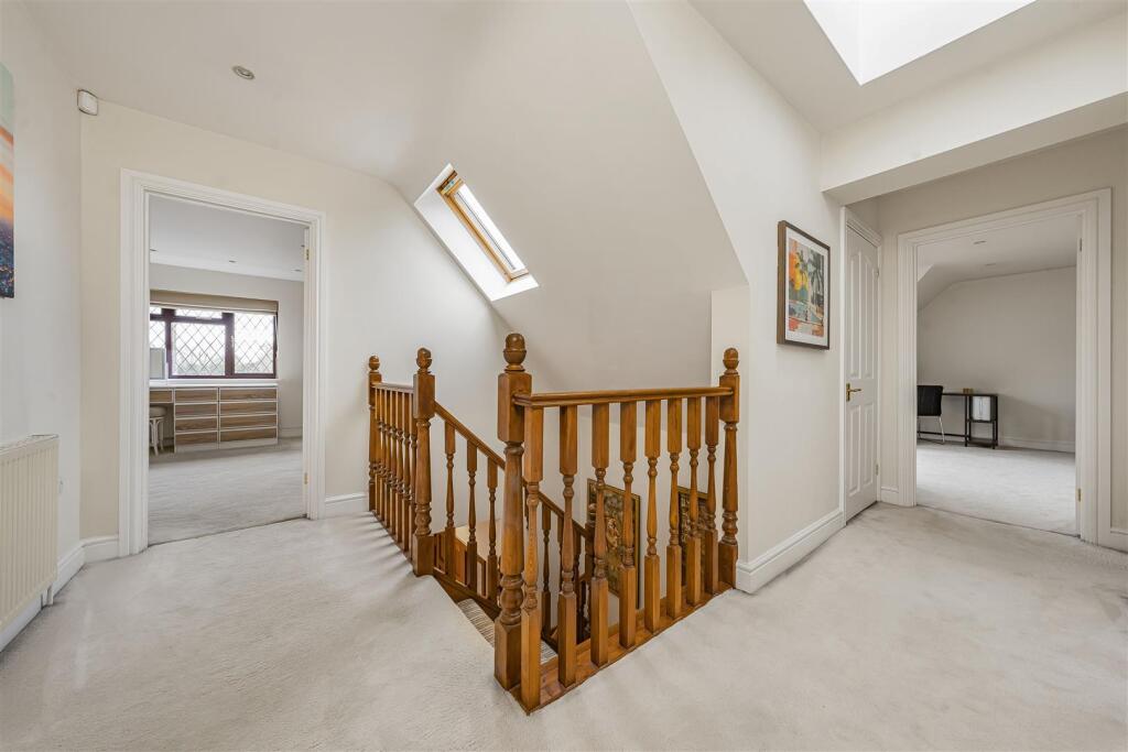 Additional image 12 of Hampstead Close, Bricket Wood, St. Albans