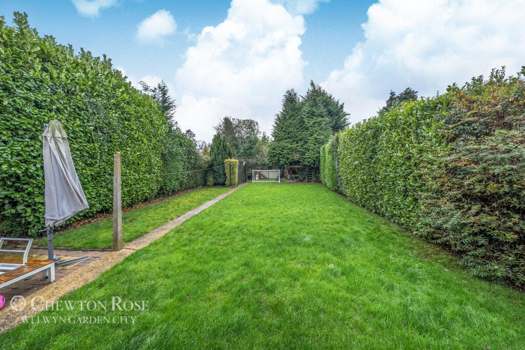 Additional image 37 of Manor Road, ST ALBANS