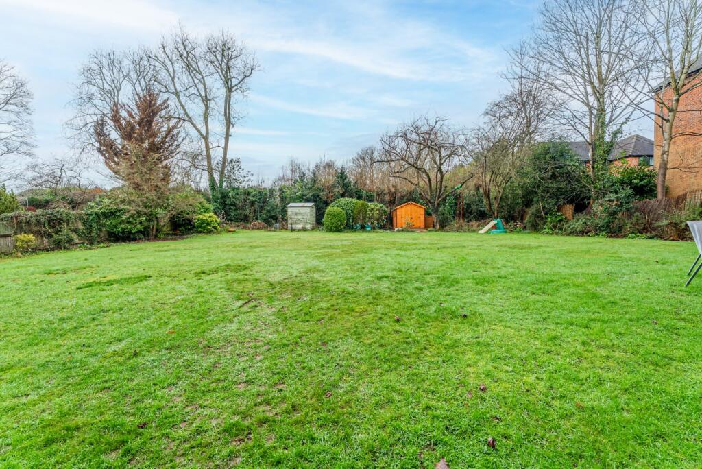 Additional image 3 of Hillside Court, Hillside Road, St. Albans, Hertfordshire, AL1