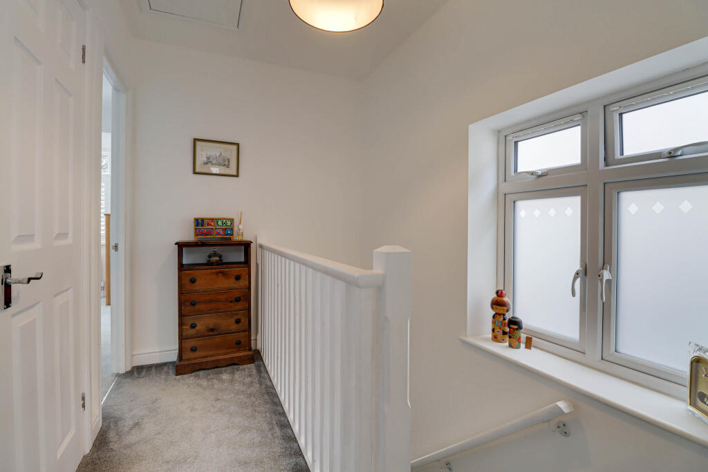 Additional image 11 of Laburnum Grove, Chiswell Green, St Albans, AL2