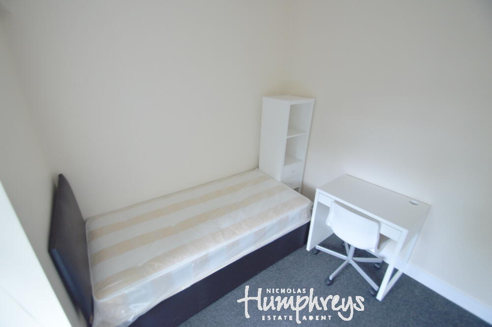 Additional image 8 of Willow Way, Hatfield, AL10