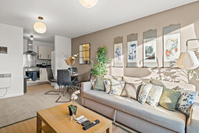 Additional image 66 of 165 Granville Street