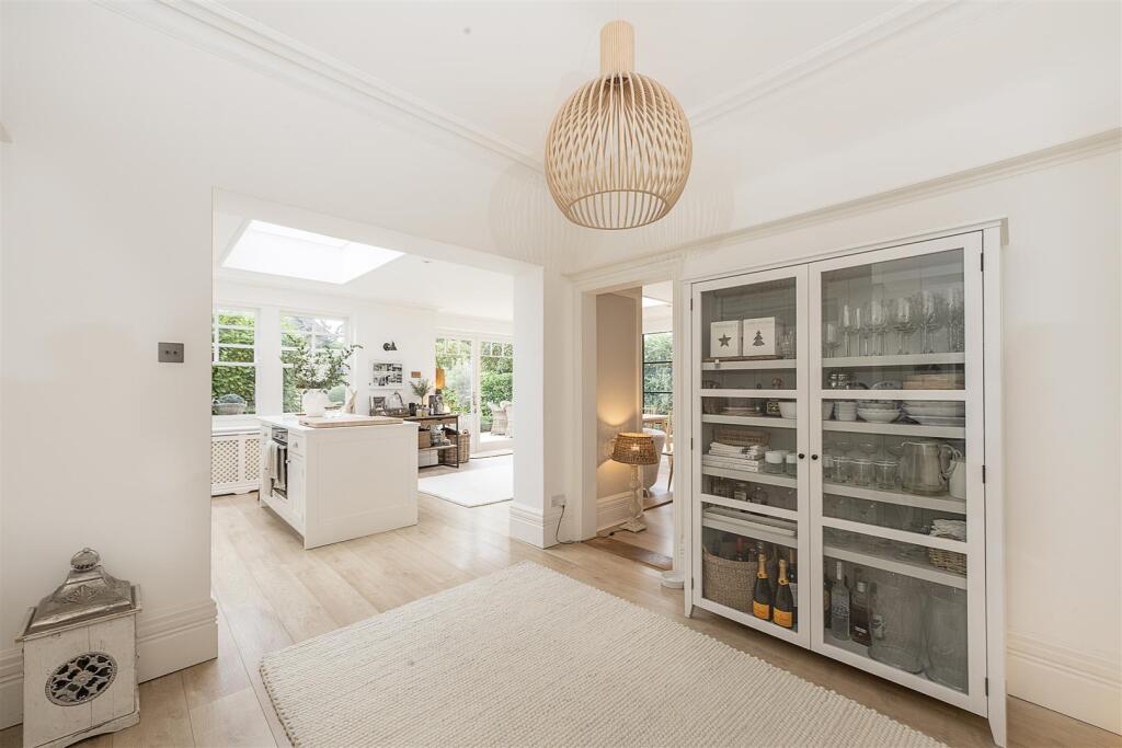 Additional image 6 of Hollybush Lane, Harpenden