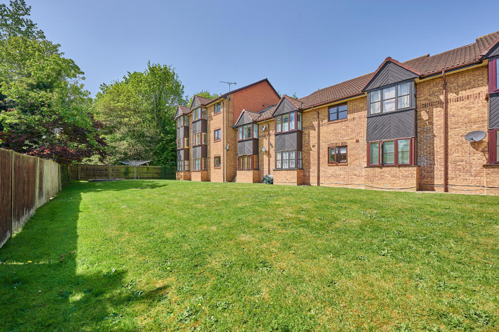 Additional image 10 of The Larches, Milford Close, St. Albans, Hertfordshire, AL4