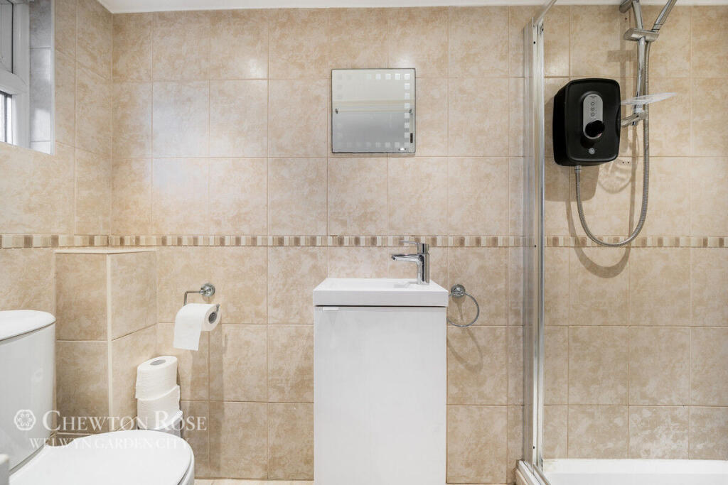 Additional image 31 of Manor Road, ST ALBANS