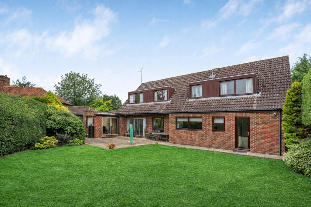 Additional image 26 of Old Forge Close, Welwyn, AL6
