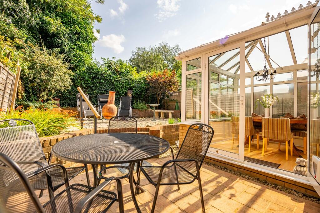 Additional image 5 of Regent Close, St. Albans, Hertfordshire, AL4