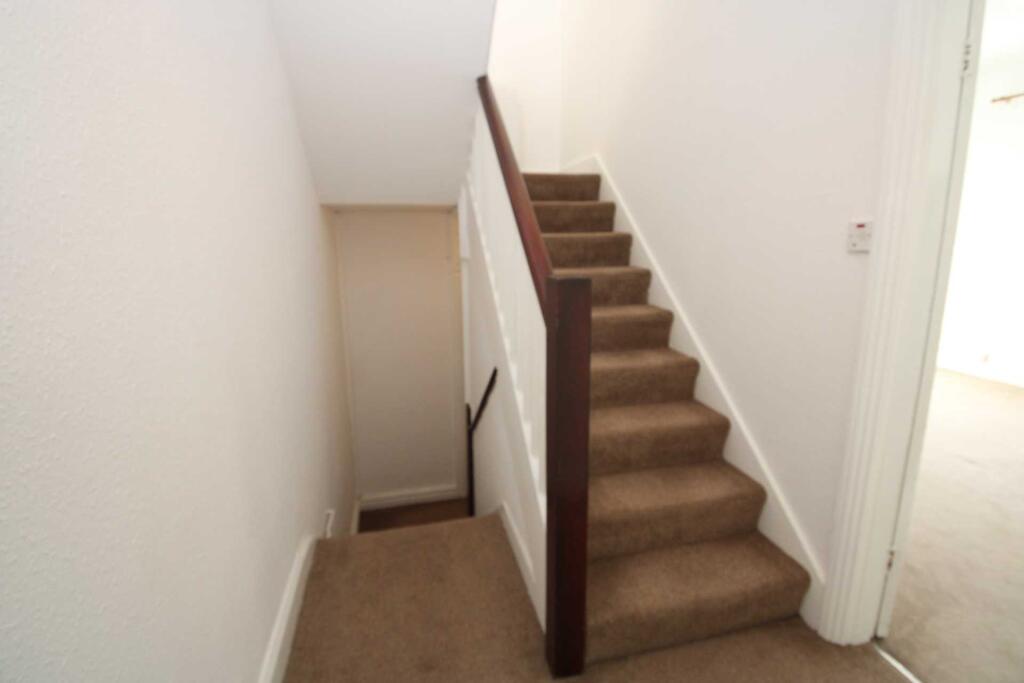 Additional image 10 of 21a Russell Avenue, St. Albans, St Albans, Hertfordshire, AL3