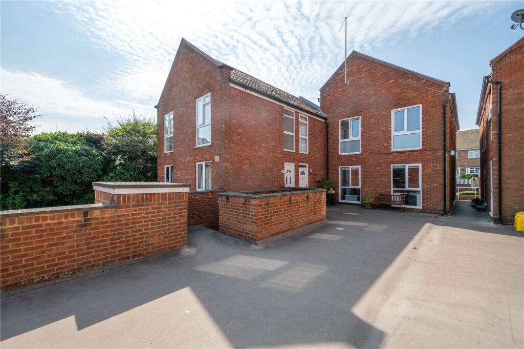 Additional image 13 of High Street, Wheathampstead, Hertfordshire