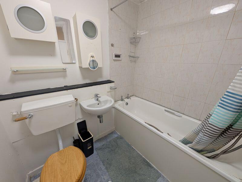 Additional image 8 of Cleveland Tower, Holloway Head, Birmingham, B1 1UE