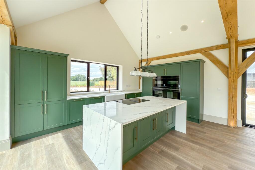 Additional image 5 of Poplars House, Kennel Lane, Kinsbourne Green, Harpenden, Hertfordshire, AL5