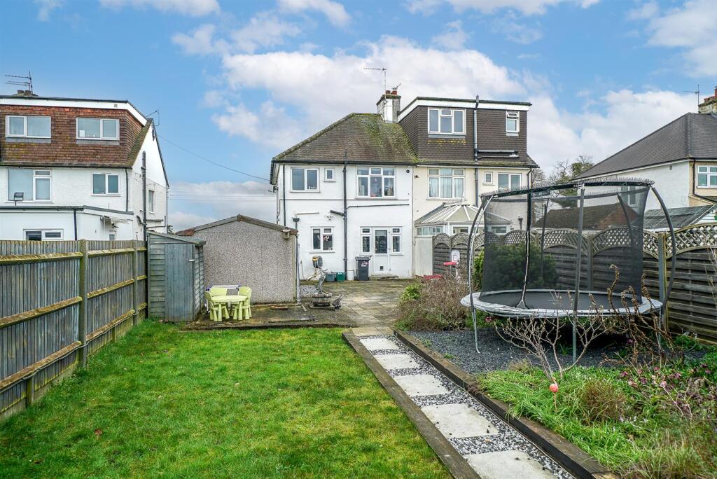 Additional image 18 of Shenley Lane, London Colney, St. Albans