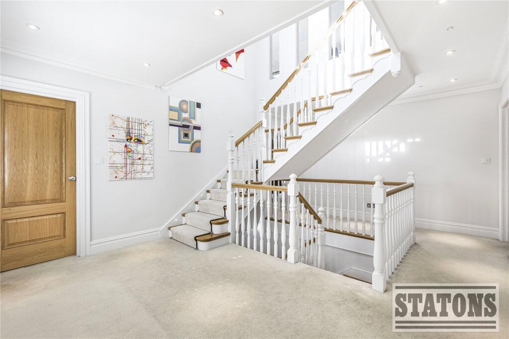 Additional image 31 of Kentish Lane, Brookmans Park, Hertfordshire, AL9