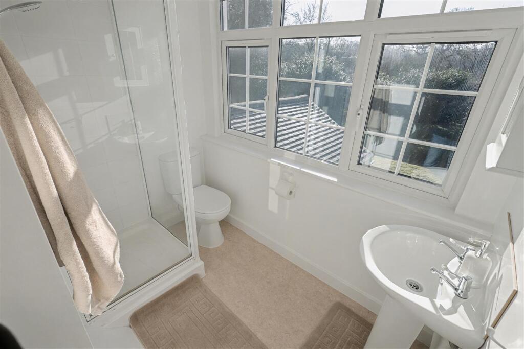 Additional image 16 of Bulls Lane, Brookmans Park